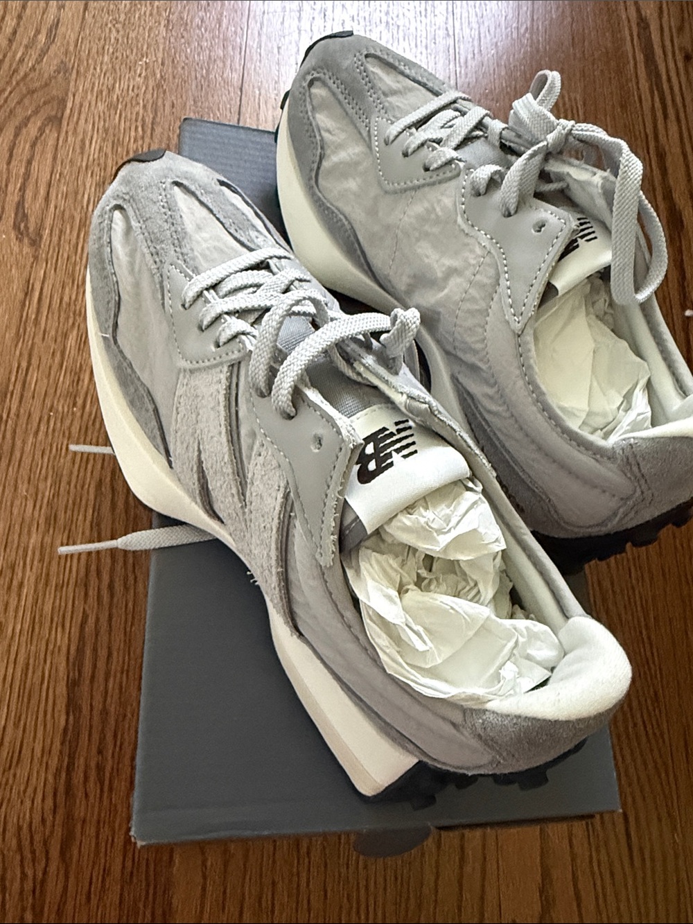 New Balance 527 Light Gray Suede & Mesh Sneakers